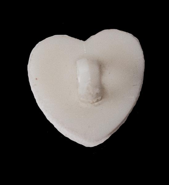 Kids button as heart out plastic in white 14 mm 0,55 inch